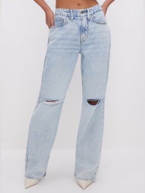 GOOD AMERICAN | Light Wash Distressed Jean | 29 Tall